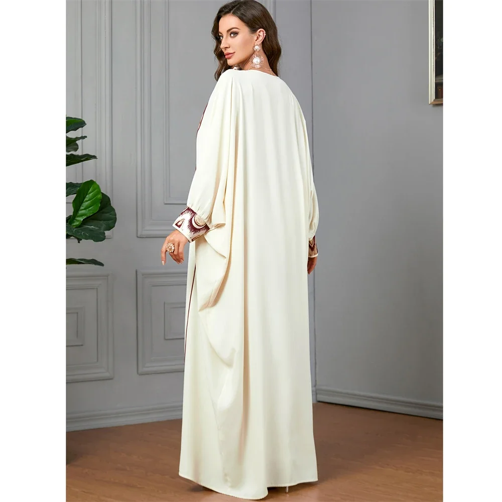 Afrikaanse Moslim Jurk Voor Vrouwen Kwastje Abaya Vleermuis Mouw Abaya Losse Oversized Caftan Islam Vestidos Marokkaanse Kaftan Elbise 2024