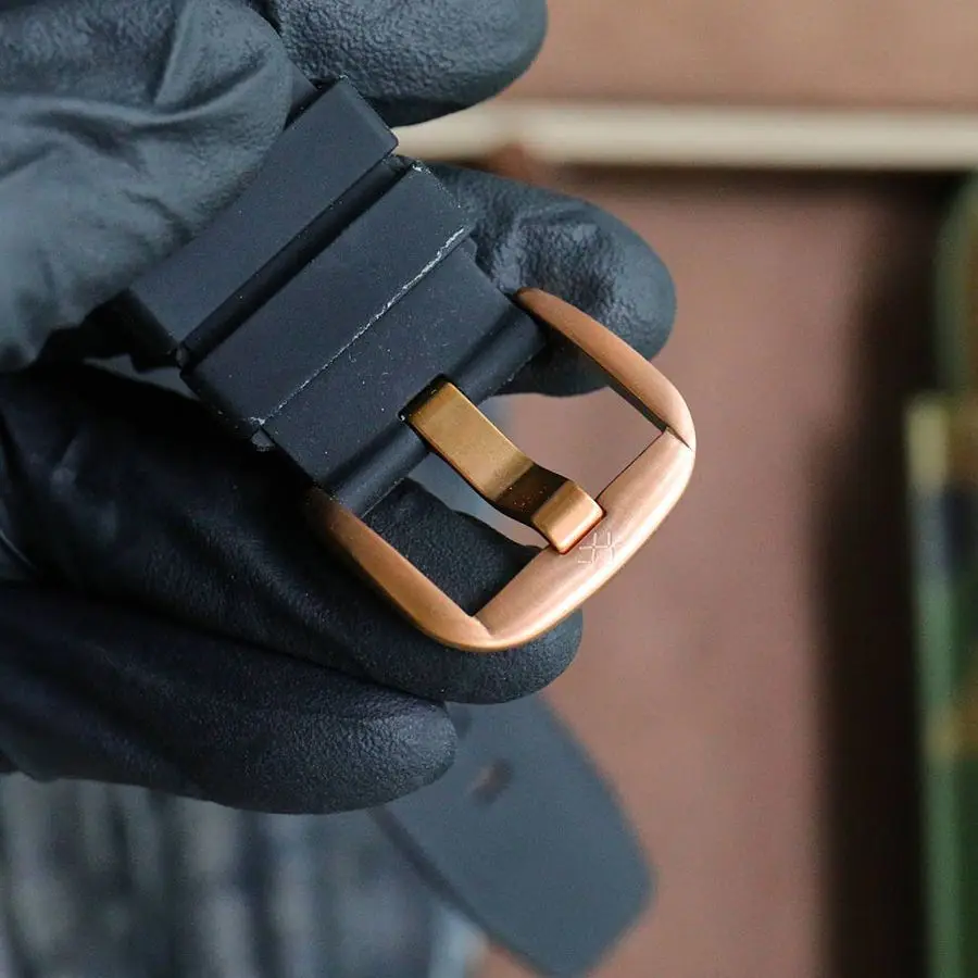 รุ่นระดับไฮเอนด์ของ Blue Earth Blue Planet นาฬิกาจักรกลผู้ชายนาฬิกาบุคลิกภาพ Cool นาฬิกาผู้ชาย