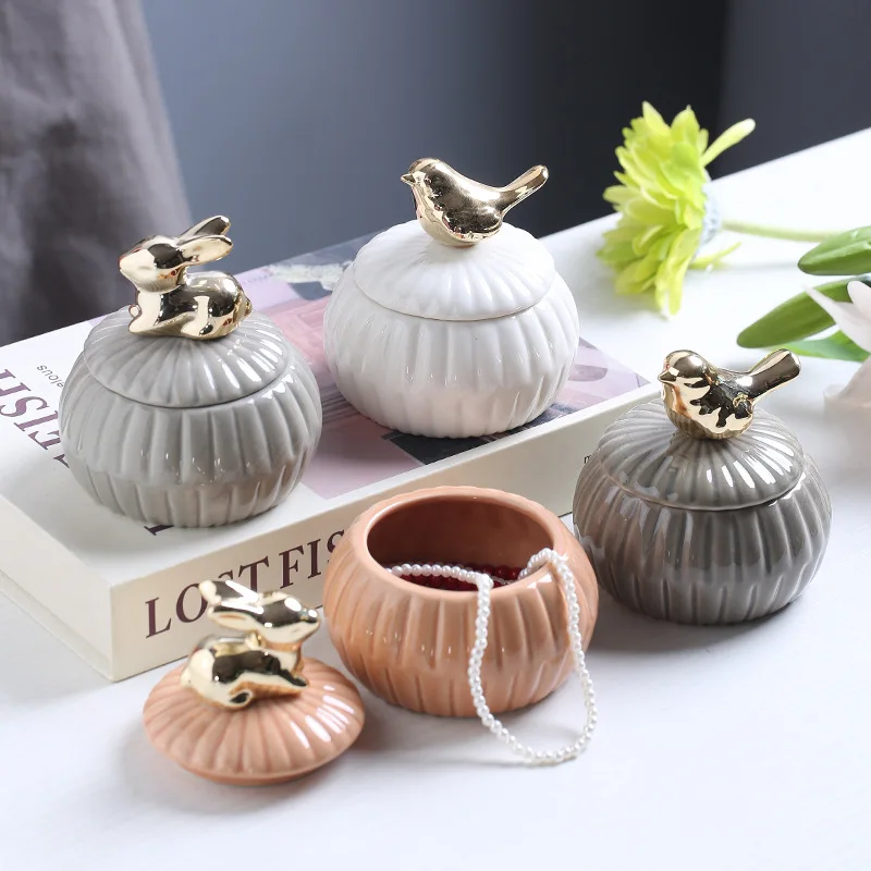 European and American Ceramic Golden Bird Jewelry Box Home Storage Storage Incense Wax Jar Crafts Creative Desktop Ornaments