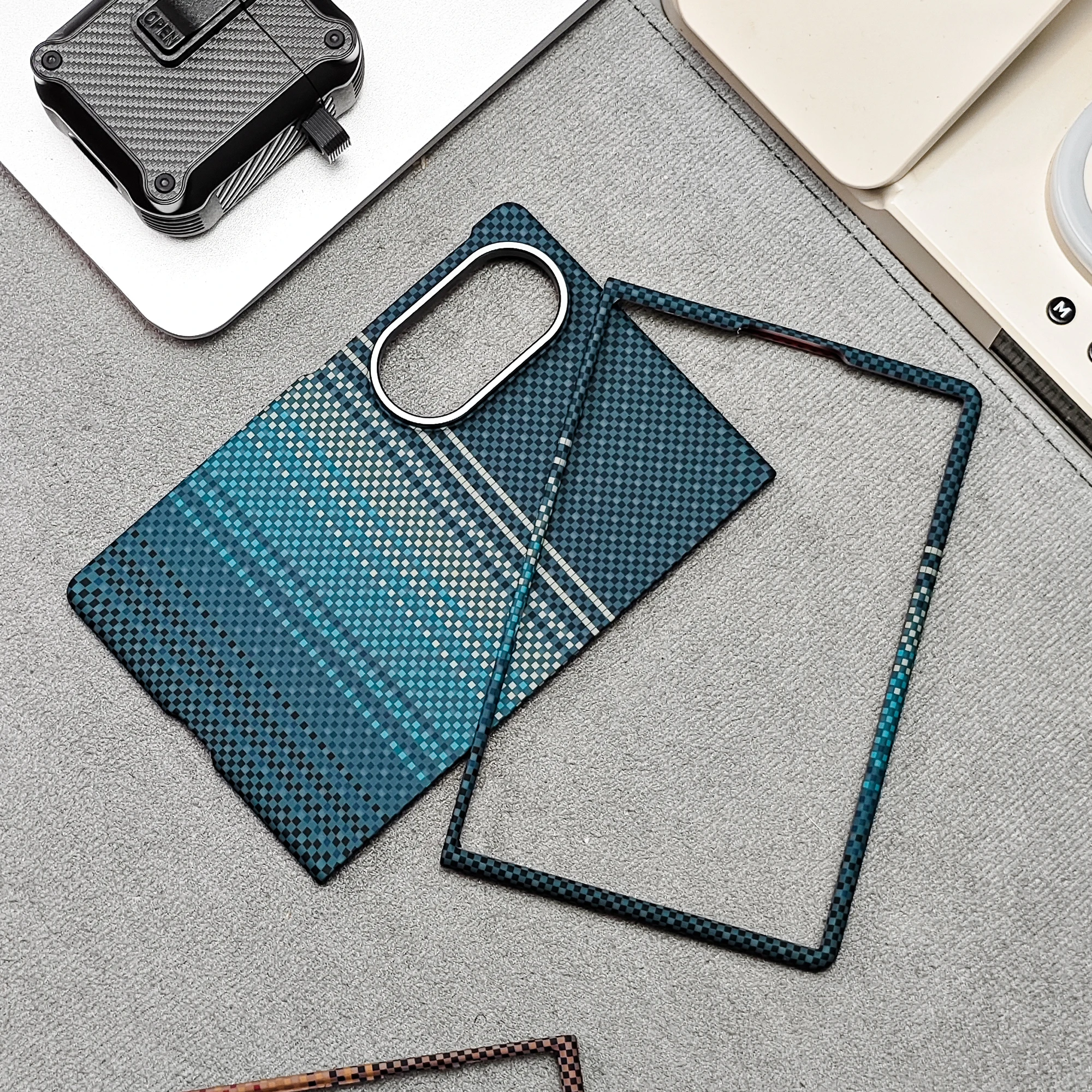 غطاء لهاتف سامسونج جالاكسي Z ف - مراجعة Matte Pc Case وسعره