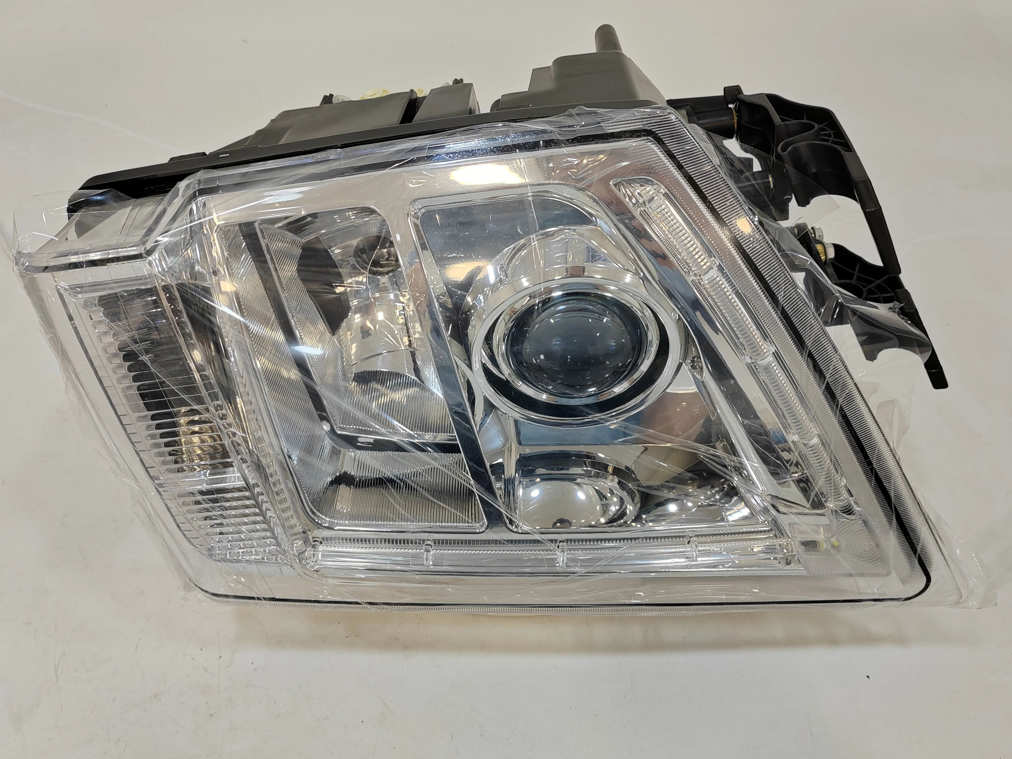 best seller products for volvo truck parts car head lamp