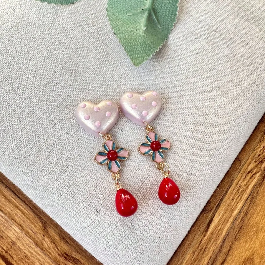 

Retro Heart Floral Drop Earrings With Red Water Drop For Women