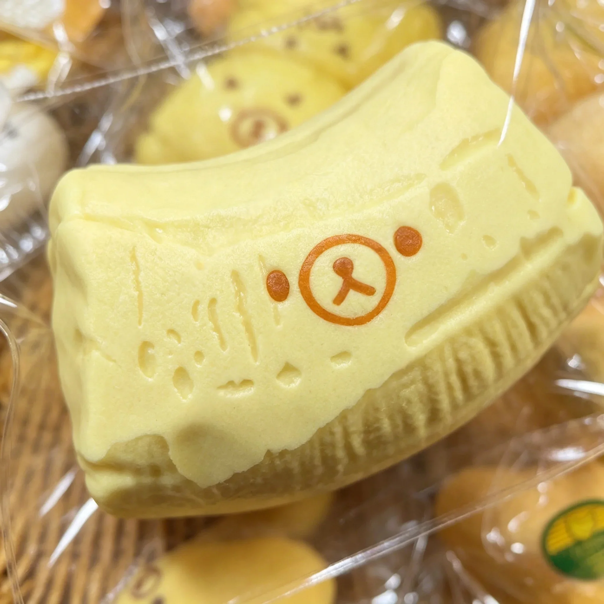 Cremefarbener Bär Bananenpresse Immersives ASMR Stressabbau-Gadget Weiches Entzückendes Büro-Entspannungs-Tool & Geschenk – Detail 4