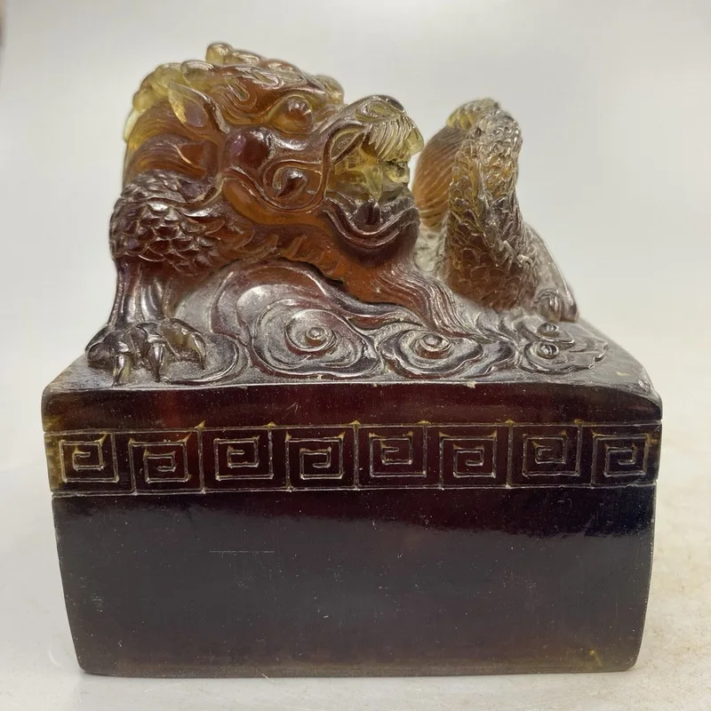 Antique Collection: Antique-Style Shoushan Stone Carving, Tianhu Stone Seal, Single Dragon Jade Seal Ornament with Inscriptions