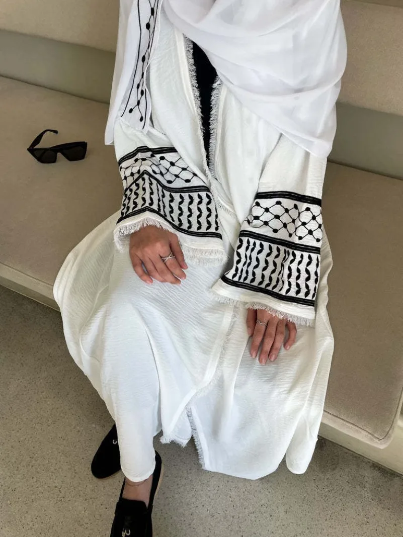 New Soft Crepe Embroidery Palestine Kefiyyeh Abaya Ramadan Tassel Dubai 2024 Abaya Women Muslim Dress Modest Islamic Clothing