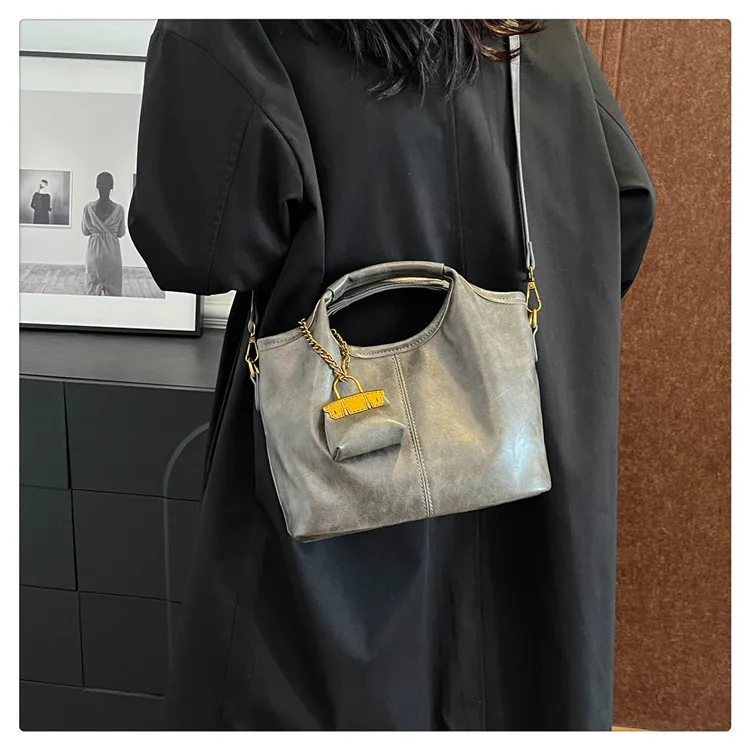 

Универсальная ручная маленькая сумка большой вместимости для женщин, новинка 2023 года, ретро сумка через плечо, модная сумка, дизайнерская сумка-ведро