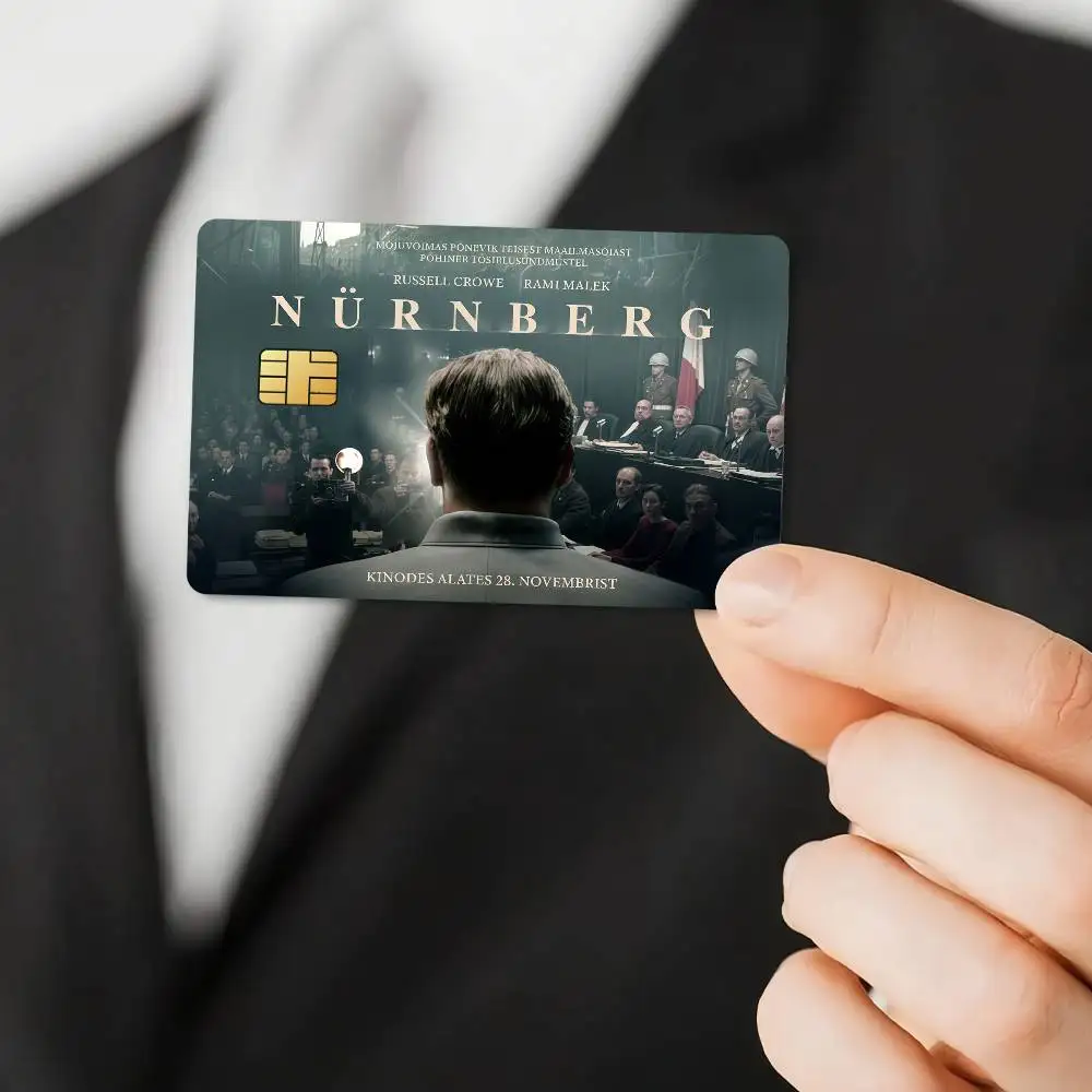 فيلم Nuremberg 2025 بطاقات الائتمان البنك حافلة تمرير ملصقات ديكور رائع مقاوم للماء 4 قطعة بطاقة