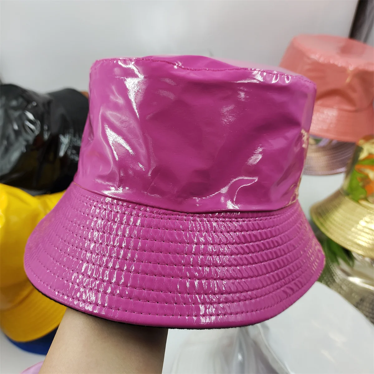 Colorful Shiny Leather Two Sided Fisherman Hat Women\'s and Men\'s Hip Hop Summer Sunshade Hat Foldable Bucket Hat