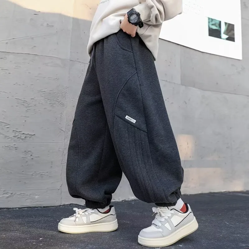 4-14 Jahre Teenager Jungen Sporthosen Herbst 2026 UNITIM Kinder Jungen Jogginghose Locker Sitzend mit Elastischem Bund Stilvolle Junior Kinder Jungen Hosen – Detail 6