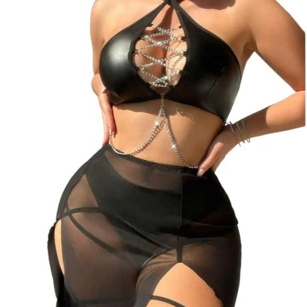 مثير قصيرة تنورة صغيرة مجموعات للنساء 2 قطع الجوف خارج الجلود الزي الدانتيل يصل الصليب الصدرية الأسود الشق تنورة المرأة مجموعة الملابس الداخلية