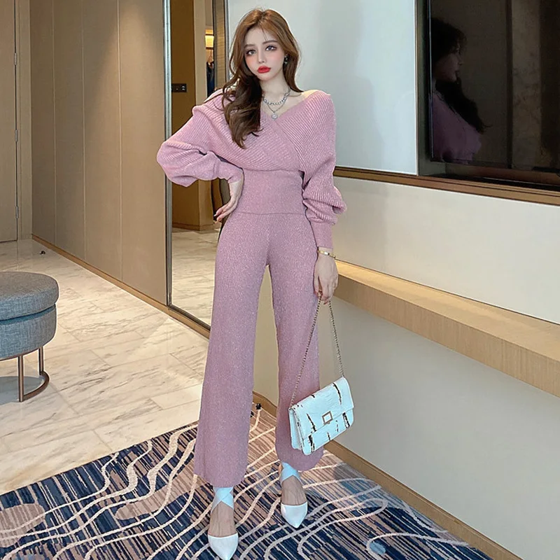 

Women's Knitted High Waist Slim Fit Top And Wide Leg Pants V Neck Batwing Sleeve Fashion Set Autumn Winter Korean Style
