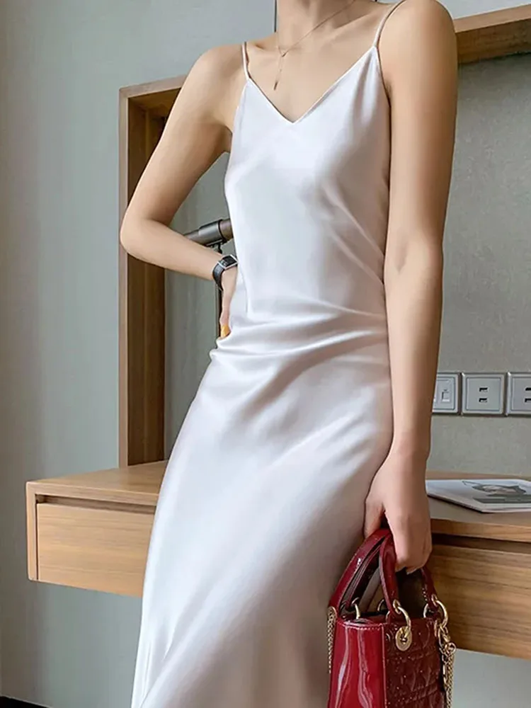 2022 Elegant Women Dress Summer Sexy V-Neck Korean Satin Party Long Spaghetti Strap Dresses Casual Sundress Vestido Mujer