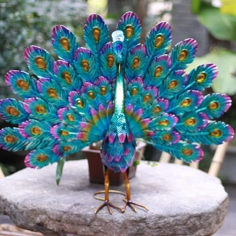 Eye-catching Peacock Statue Stable Base Collectible Peacock Figurine Craft Bright Colors Animal Peacock Statue Garden Decor