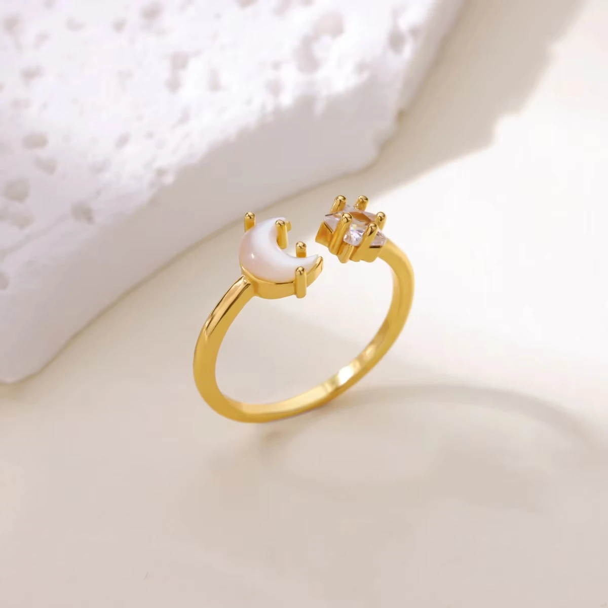 Modische Stern-Mond-Zirkon-Ringe für Frauen und Mädchen, goldfarben, offener, verstellbarer Ring, Glücksbringer, Hochzeitsschmuck, Geschenk für Paare