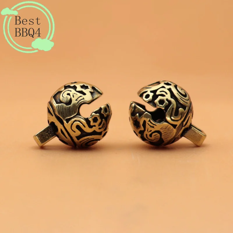 (BBQ4)Mini Gluttony Brass Wind Bell Die-Casting Gluttony Beast Car Key Pendant Tibetan Auspicious Bronze Bell Gift Decor