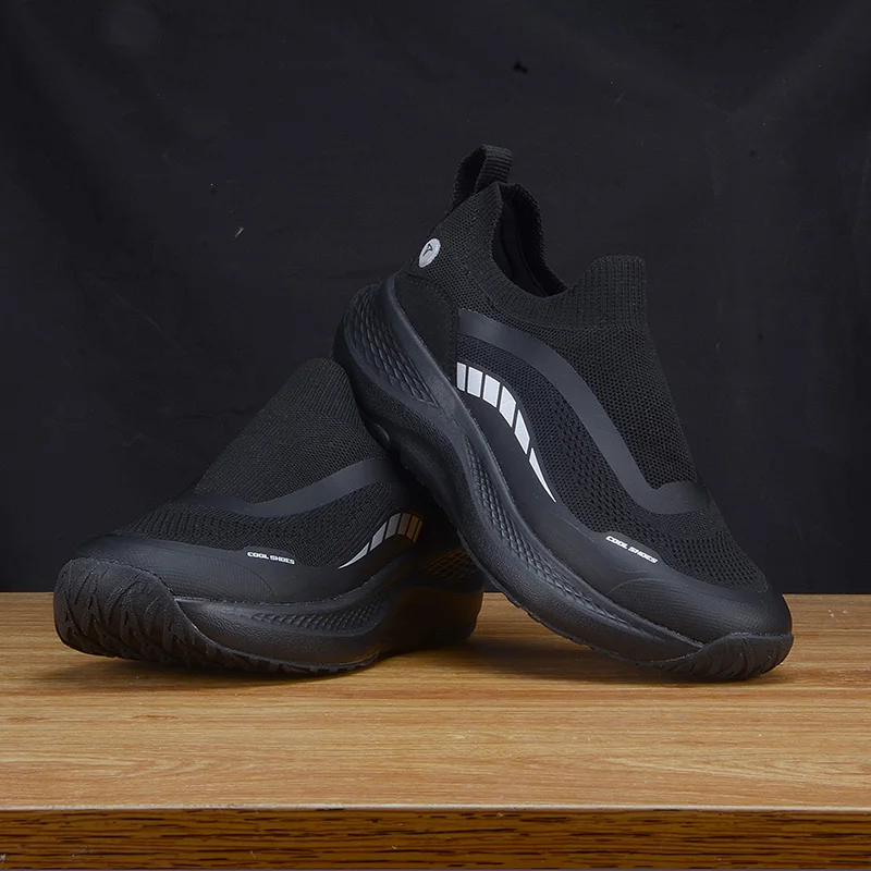 

Lined WarmDurable casual sports shoes, reinforced construction, long - lasting