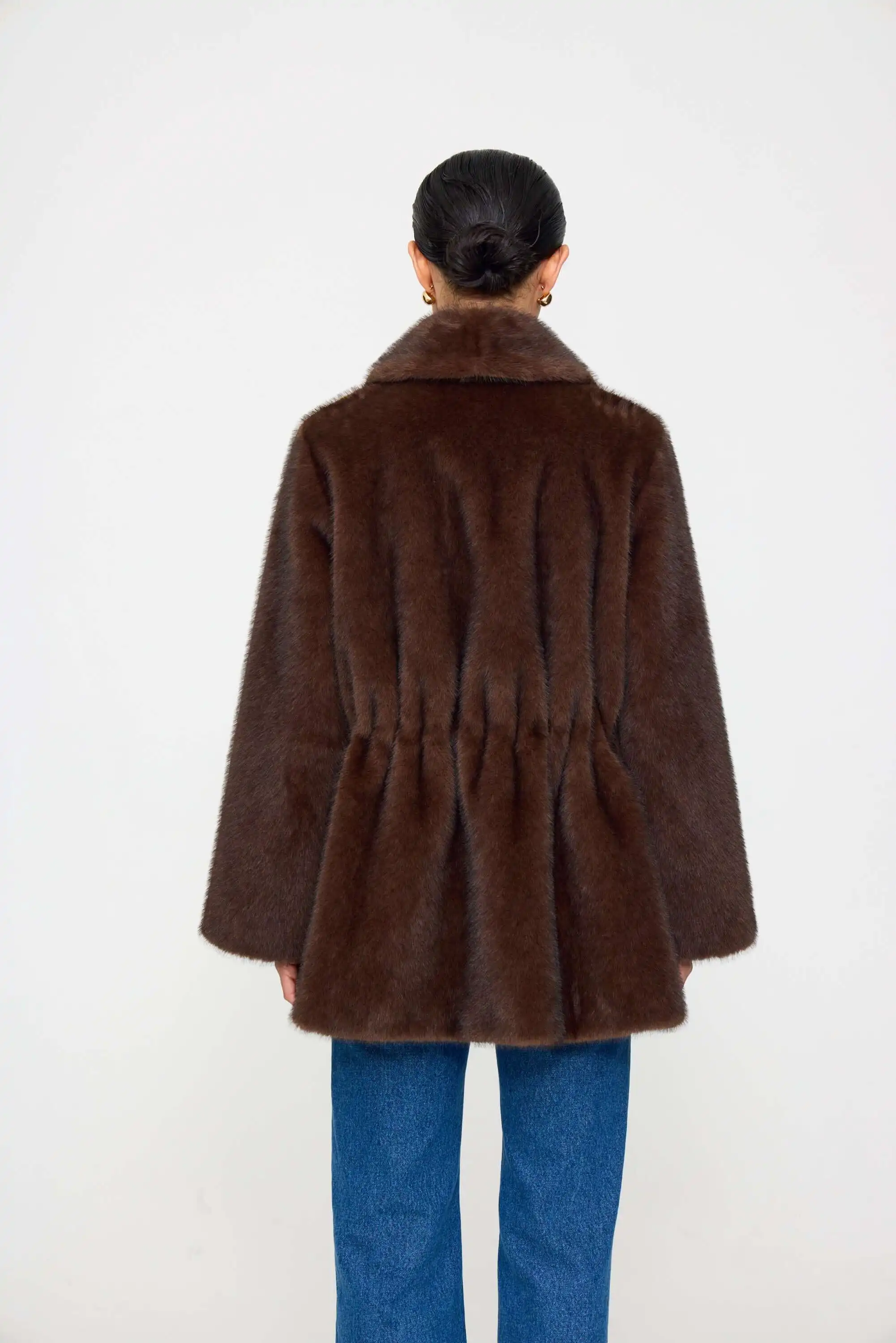Laur 2026 Shawl Collar Faux Fur Coat Drawstring Waist Mid Length Warm Winter Ladies Plush Fluffy Outerwear