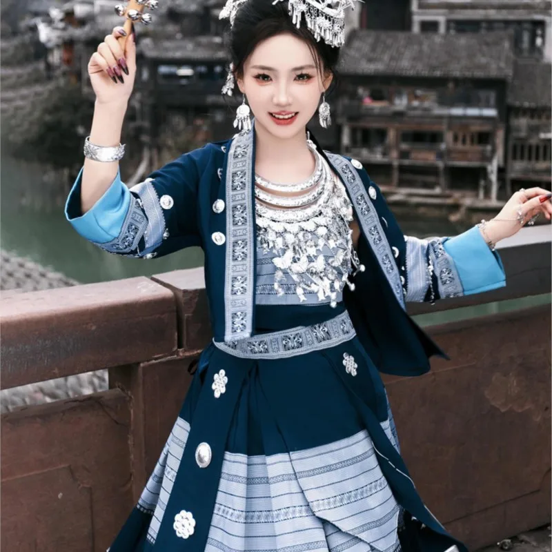 

New national dress female batik exotic girl art photography ethnic style dance performance