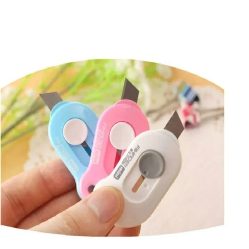 3PCS Mini Portable Small Utility Knife Hook Belt Invisible Box Cutting Letter Cutter Office School Supplies Color Random