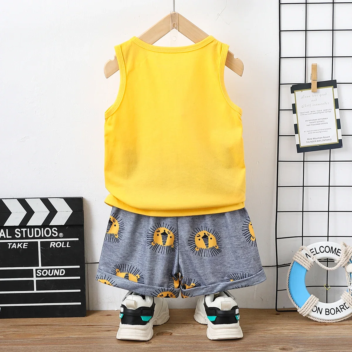 PatPat 2pcs Toddler Boy Playful Lion Print Tank Top and Shorts Set  Childlike Casual/Outdoor Positioning print  lion