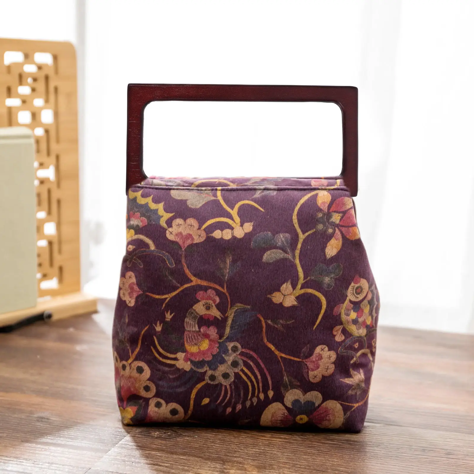 

4pcs Handbag Wooden Handles Vintage Rectangular Wood Purse Handle for DIY Bags Wallet Accessories Retro Style Shoulder Bag