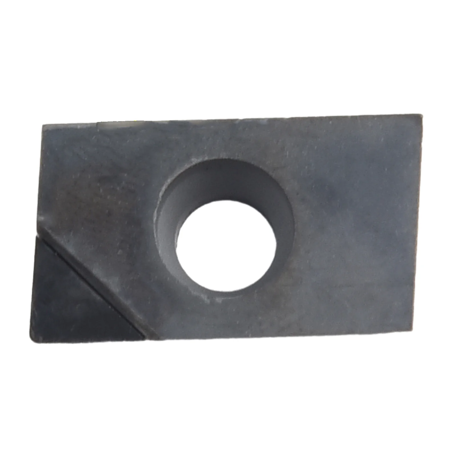 For Daily CNC Operations APKT1604 PCD Insert CNC Milling Insert Silver High Machining Efficiency Wear Resistant Edge