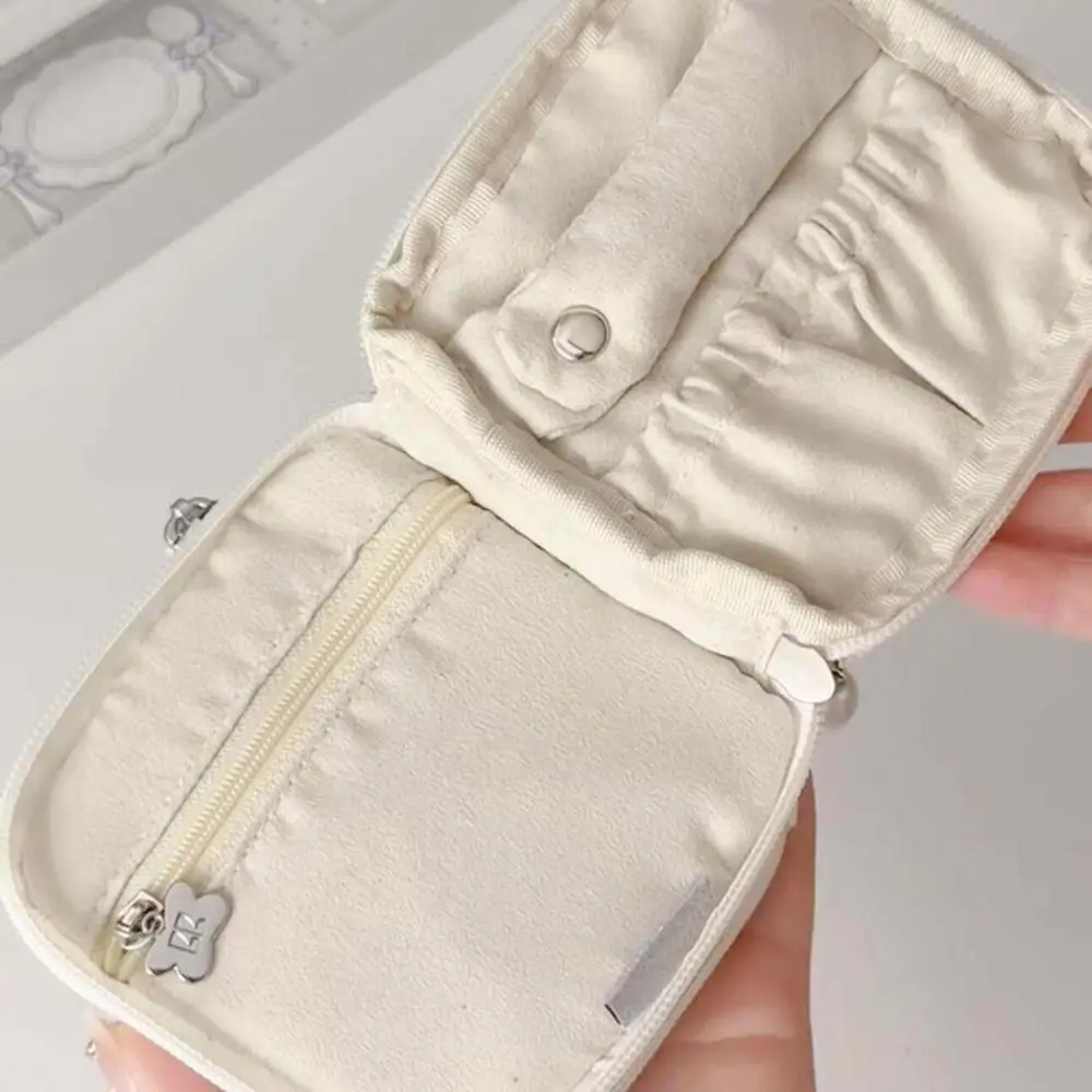 bolsa-de-armazenamento-de-joias-com-padrao-de-pontos-pretos-bordado-de-borboleta-estojo-portatil-com-multiplos-bolsos-conveniente-e-que-economiza-espaco
