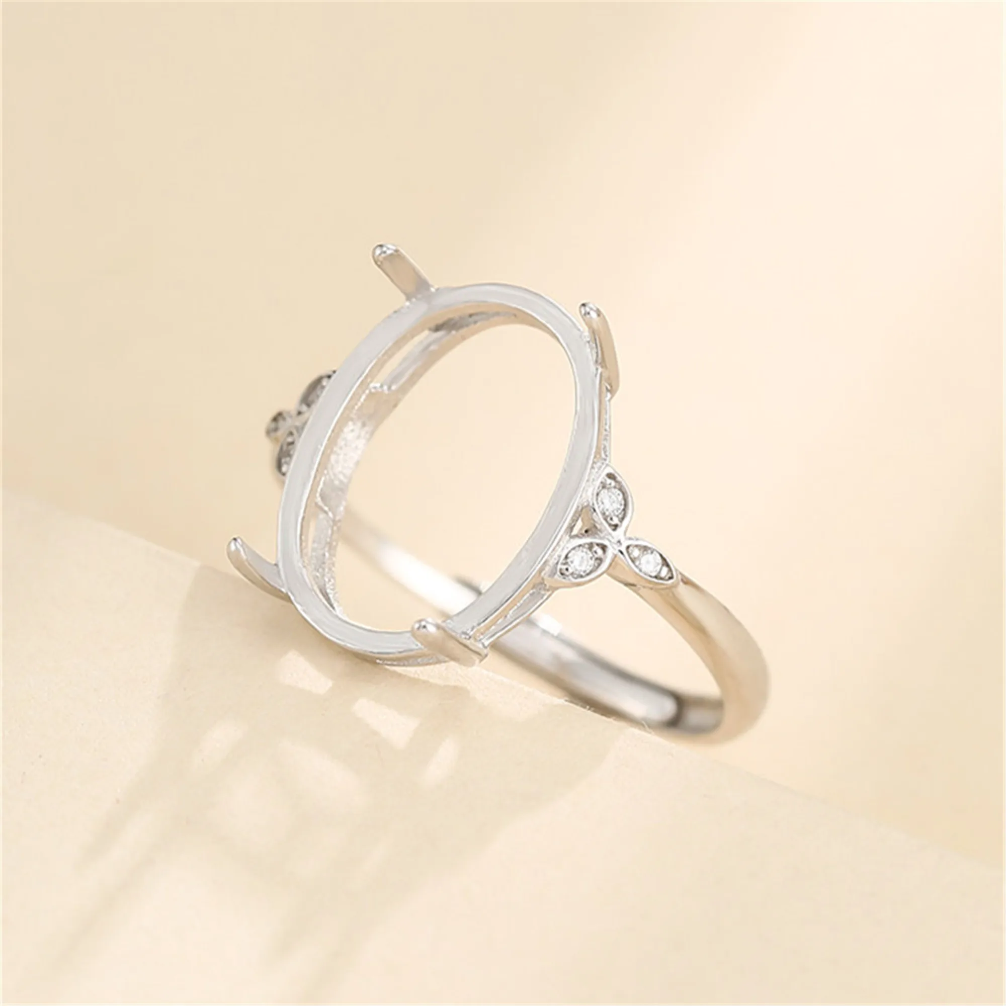 

White Gold Plated 925 Silver Zircon Adjustable Ring Blank for 12x16mm Oval Cabochons