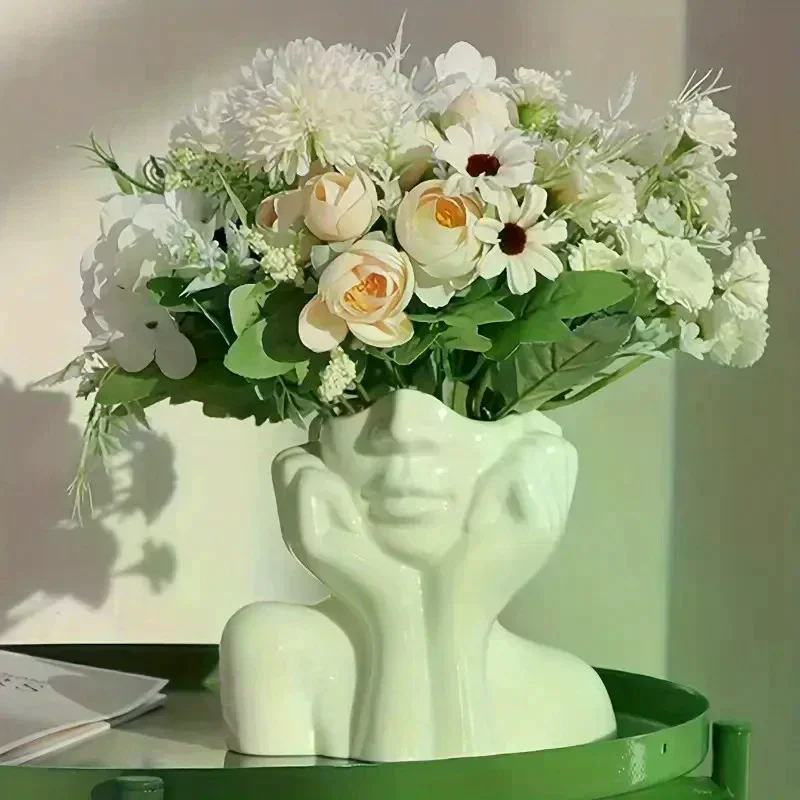 Creative Human Body Art Vase Makeup Brush And Pen Holder Multi-Functional Desk Organizer Statue Ornament Home Office Decor
