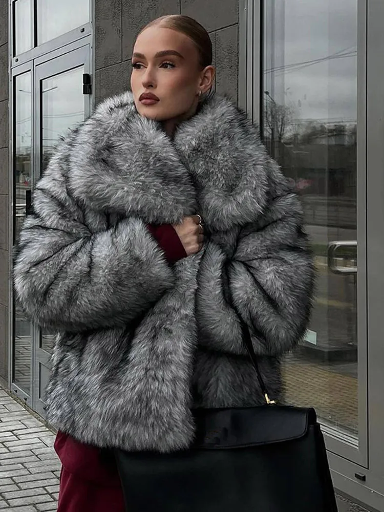 Luxury Solid Big Lapel Fluffy Faux Fur Coat Women Fashion Long Sleeve Oversized Plush Warm Coats 2024 Winter Lady Street Outwear