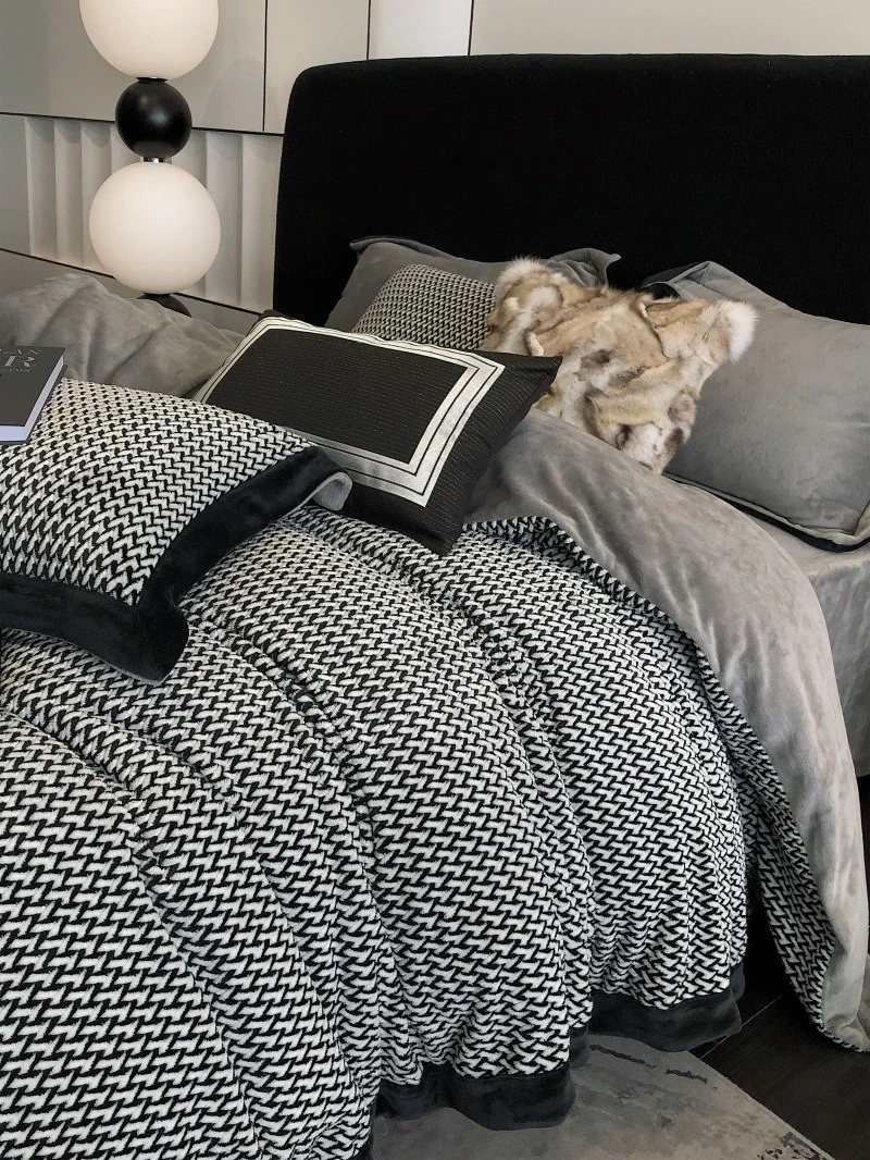 Set quattro pezzi addensato personalizzabile