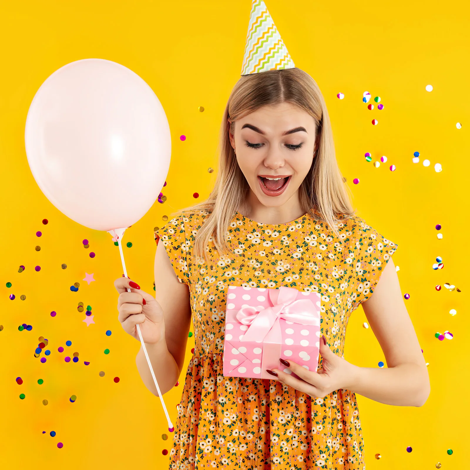 

50pcs Plastic Sticks With Cups Balloon Holder Reusable Easy Grip For Birthday Wedding Party Carnival Festival Latex Foil