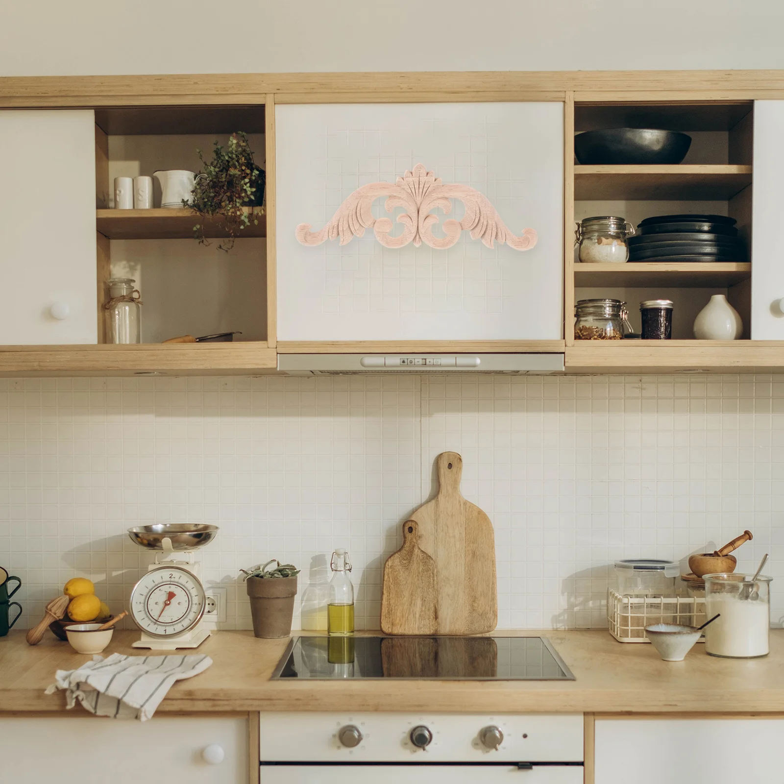 

4Pcs Decorative Wood Carvings Carved Onlays Unpainted Solid Wood Appliques for Furniture Cabinet Door Trim Decoration