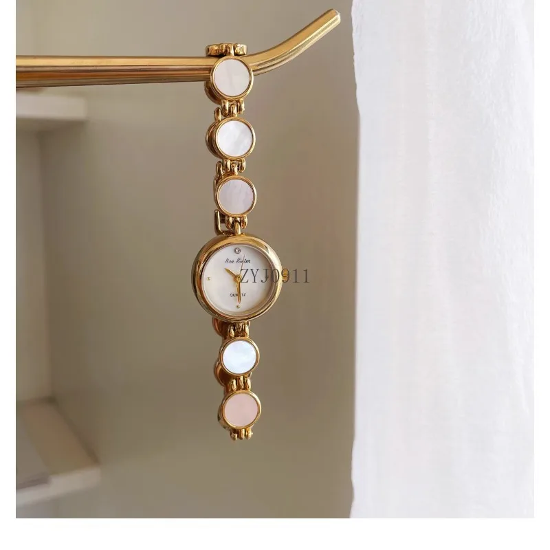 White Fritillary small disc bracelet watch simple temperament workplace girls simple quartz watch