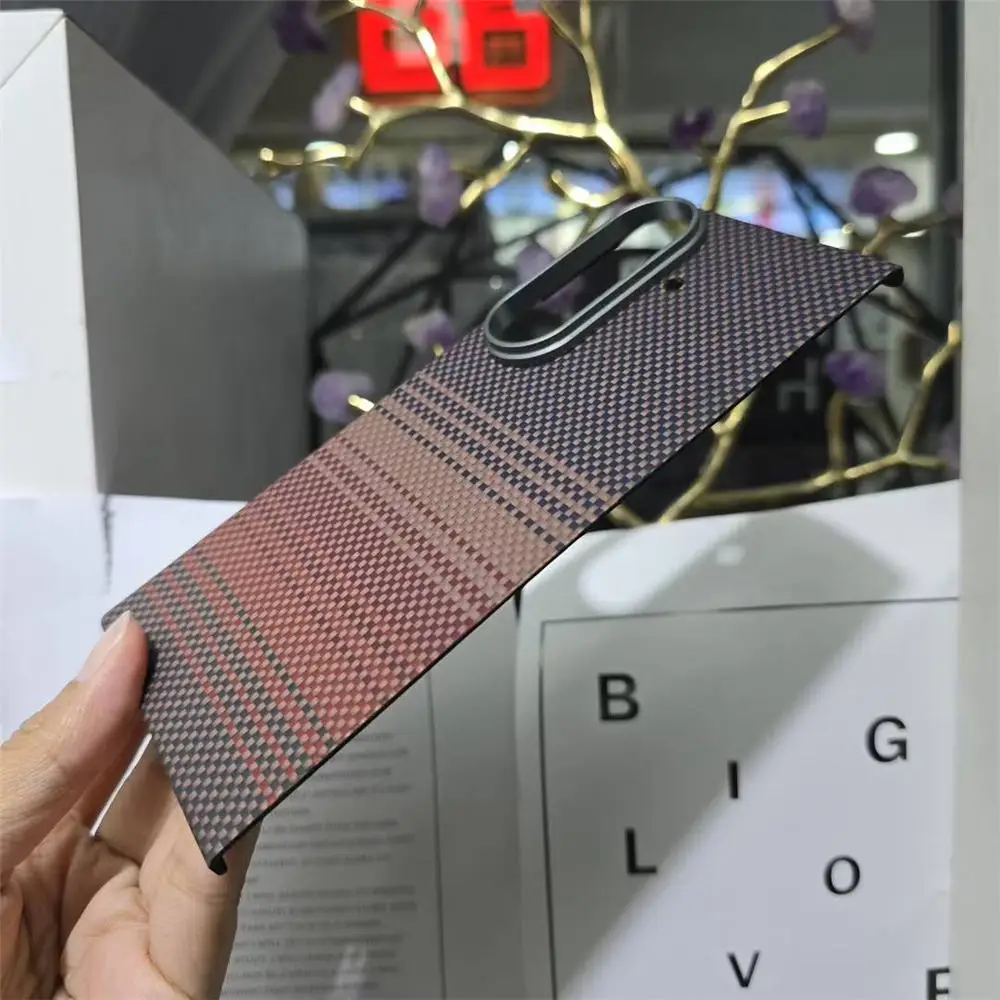 حافظة مغناطيسية من ألياف الكربون الأراميد الحقيقية لهاتف سامسونج جالاكسي Z Fold7 غطاء خلفي مقاوم للصدمات