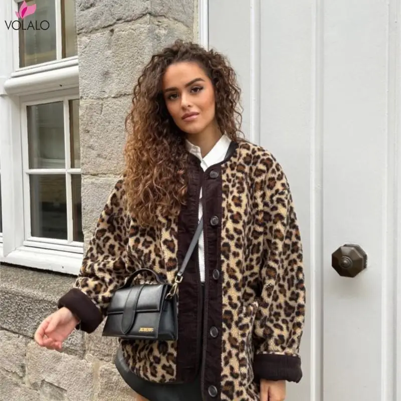 

VOLALO Vintage Leopard Print Warm Wool Coats For Women O-neck Single Breasted Pockets Jackets Autumn Winter Female Streetwear