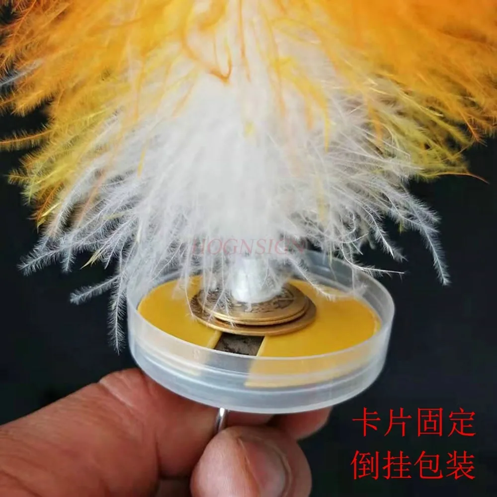 Volant en plumes sculptées, performance de volant à fleurs avec base en peau de vache stable