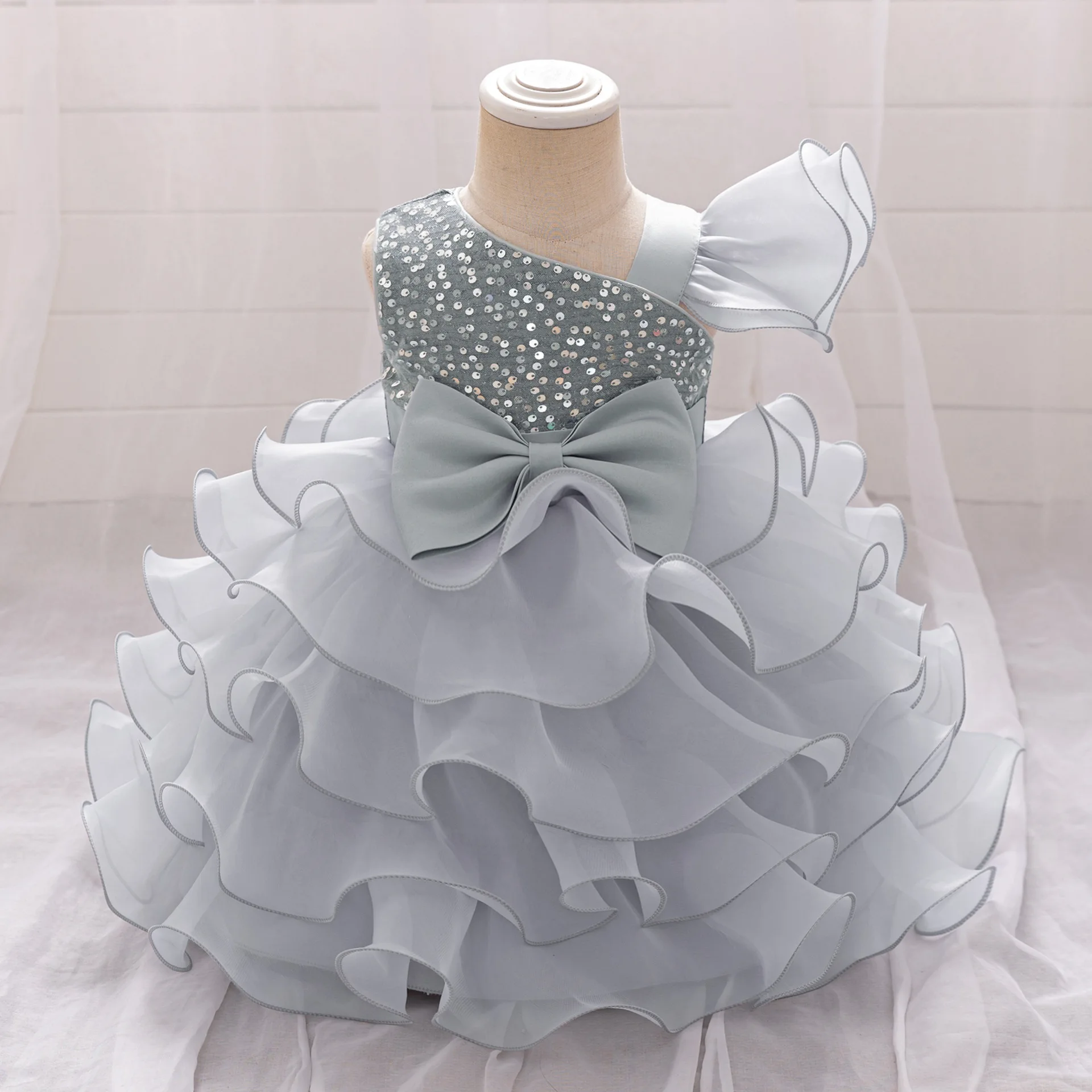 Flower Child Dress New cake Pommel Dress Wedding Dress Sequin Bow Princess dress Dinner show dress