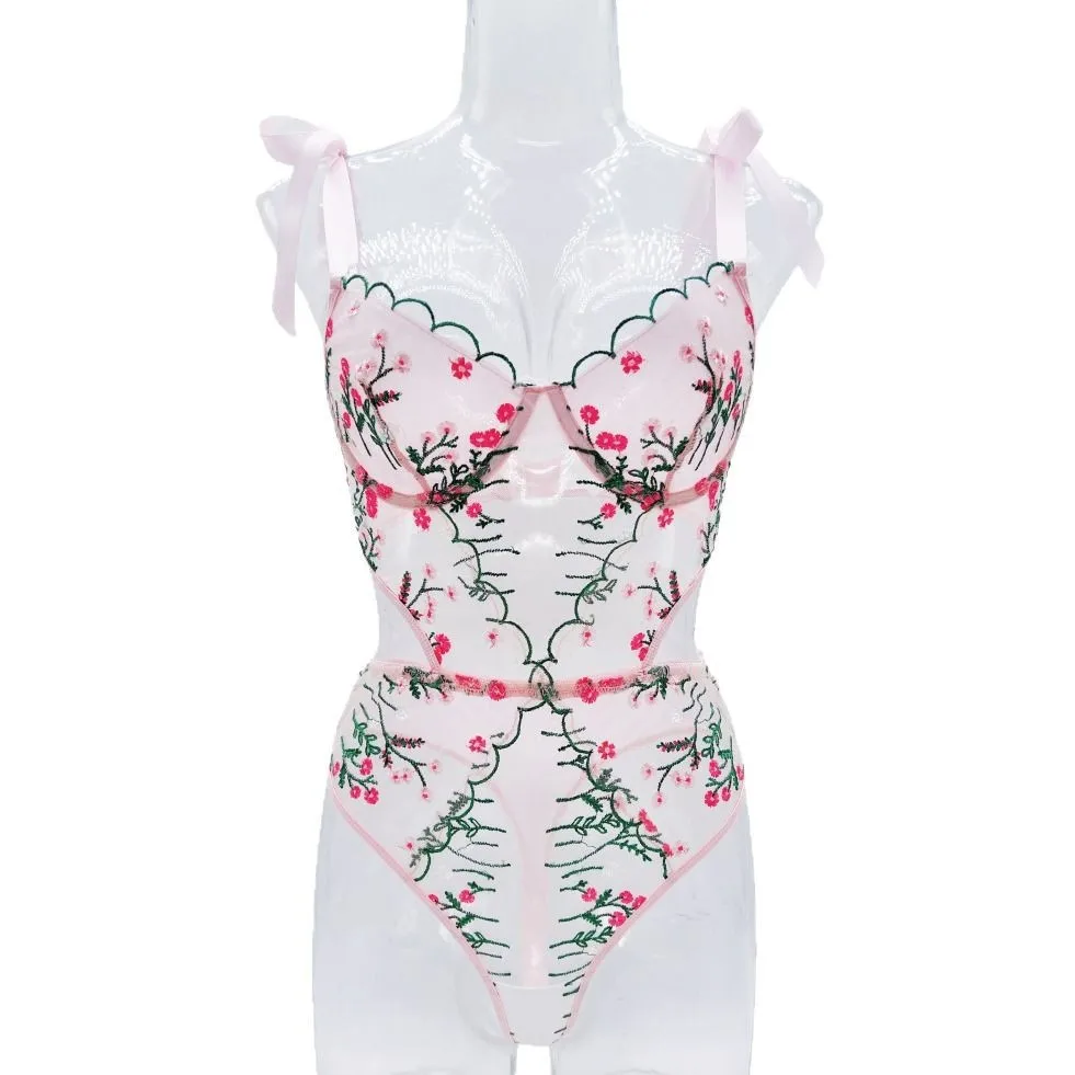 

Women Underwear Sexy Body Lingere Romantic Lingeries Sexy Bras Flower Pretty Women's Bras 2 Peice Set Woman Perspective Lace Bra