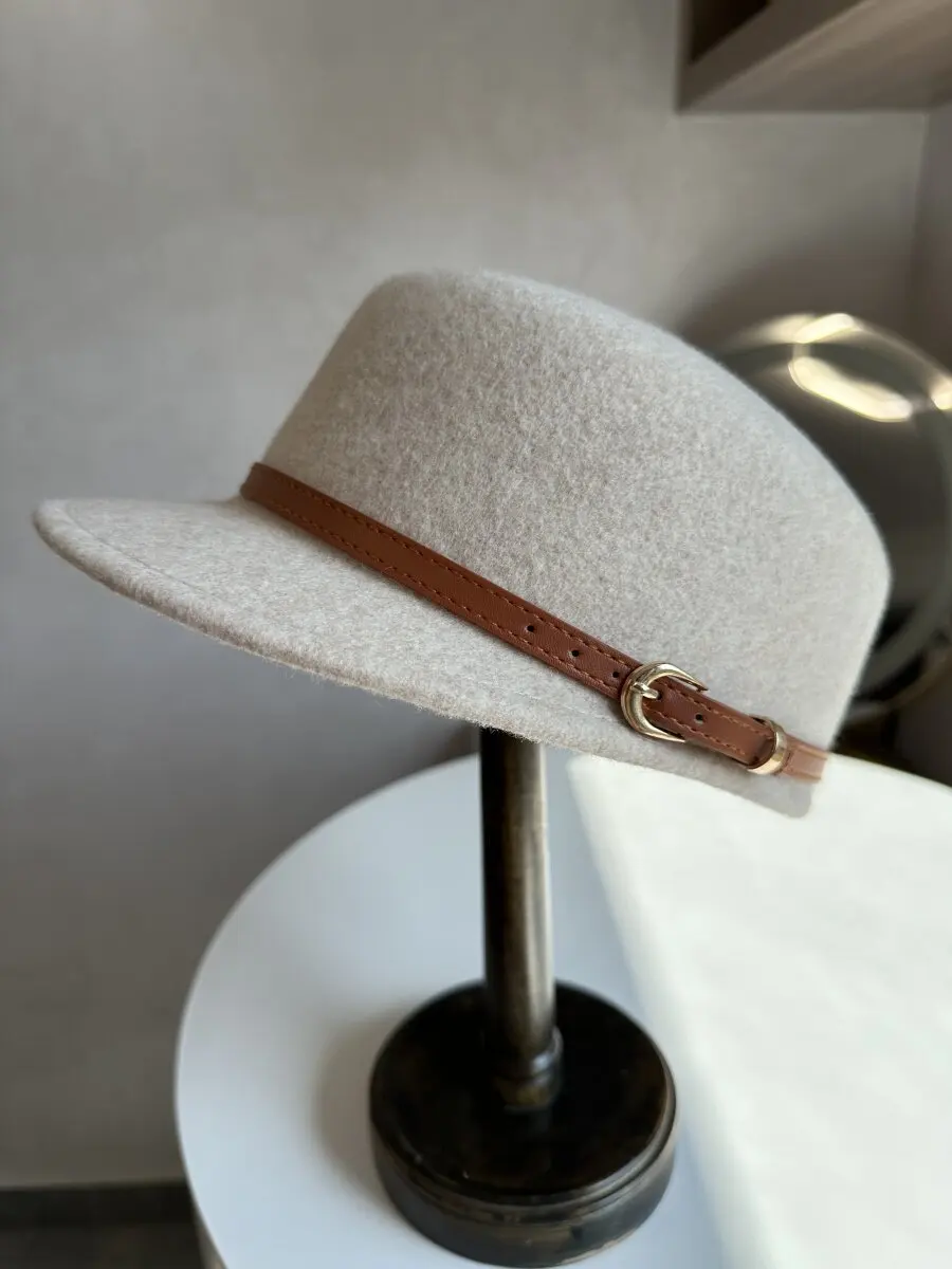 100% Wool Felt Cap Ladies Retro Short Brim Equestrian Hat Stereo Shaping Classic Fall Winter Outdoor Headwear Warm Fashion