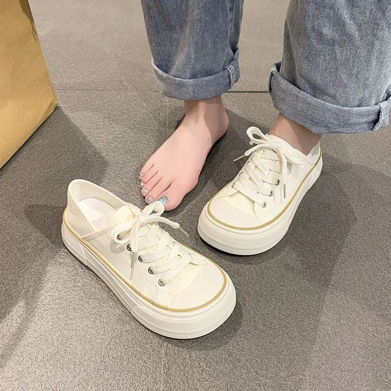 

2023 Autumn New Women's Canvas Shoes Korean Style Chic Round Toe Soft Sole White Sneakers Casual Breathable Lace Up Footwear