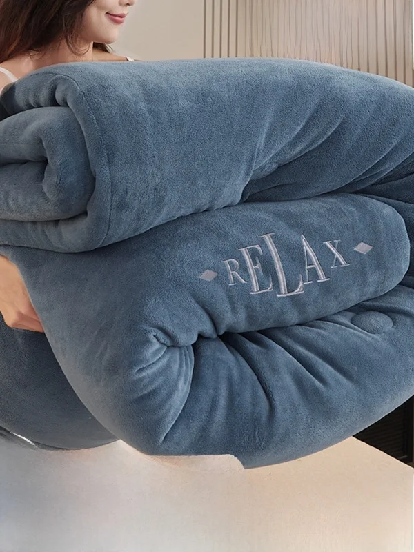 

Thiened Double-Sided Soybean Fiber down Comforter Milk Velvet Flannel Winter Quilt Durable Breathable Warm All Seasons Use