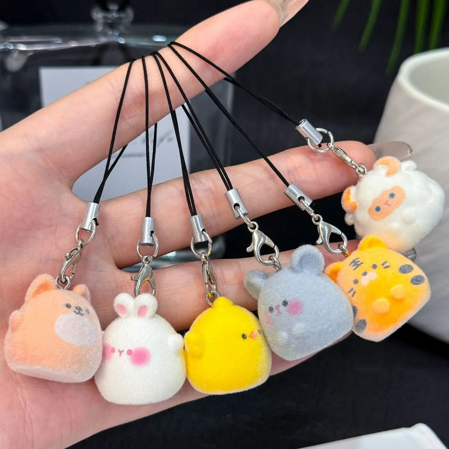 يتدفقون لطيف أنيمي الهاتف Charms قلادة Kawaii المفاتيح حالات آيفون 16 17 Airpods سماعات المدرسية زجاجة Ins كوريا جديد #2