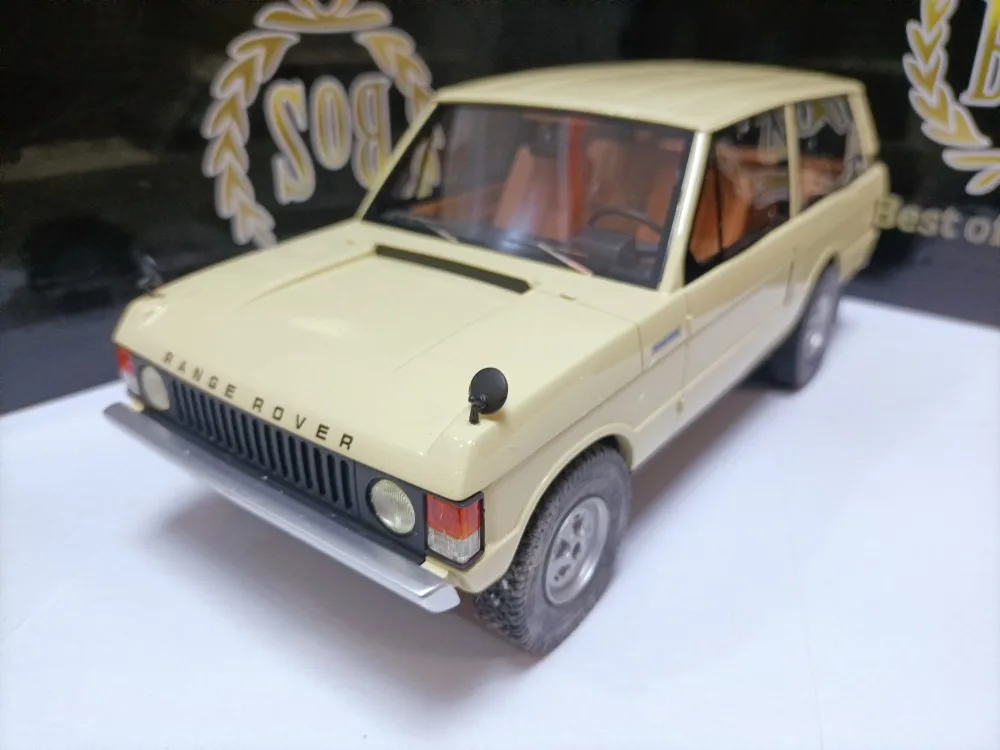 

Bos 1:18 Range Rover Suffix A SUV Simulation Limited Edition Resin Metal Static Car Model Toy Gift