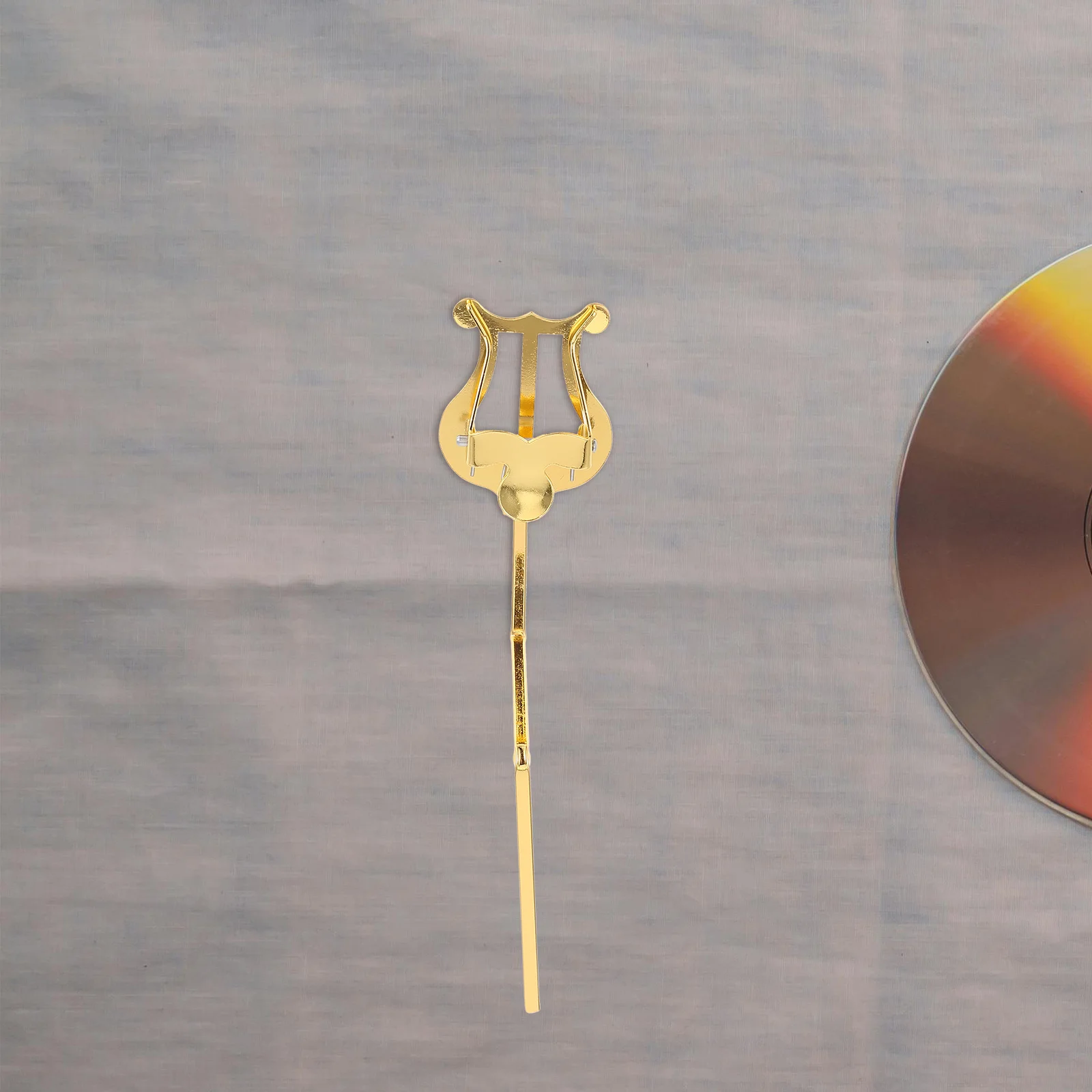 

Folding Metal Music Holder Clip Adjustable Saxophone Lyre Sheet Music Stand for Marching Band and Wind Instruments