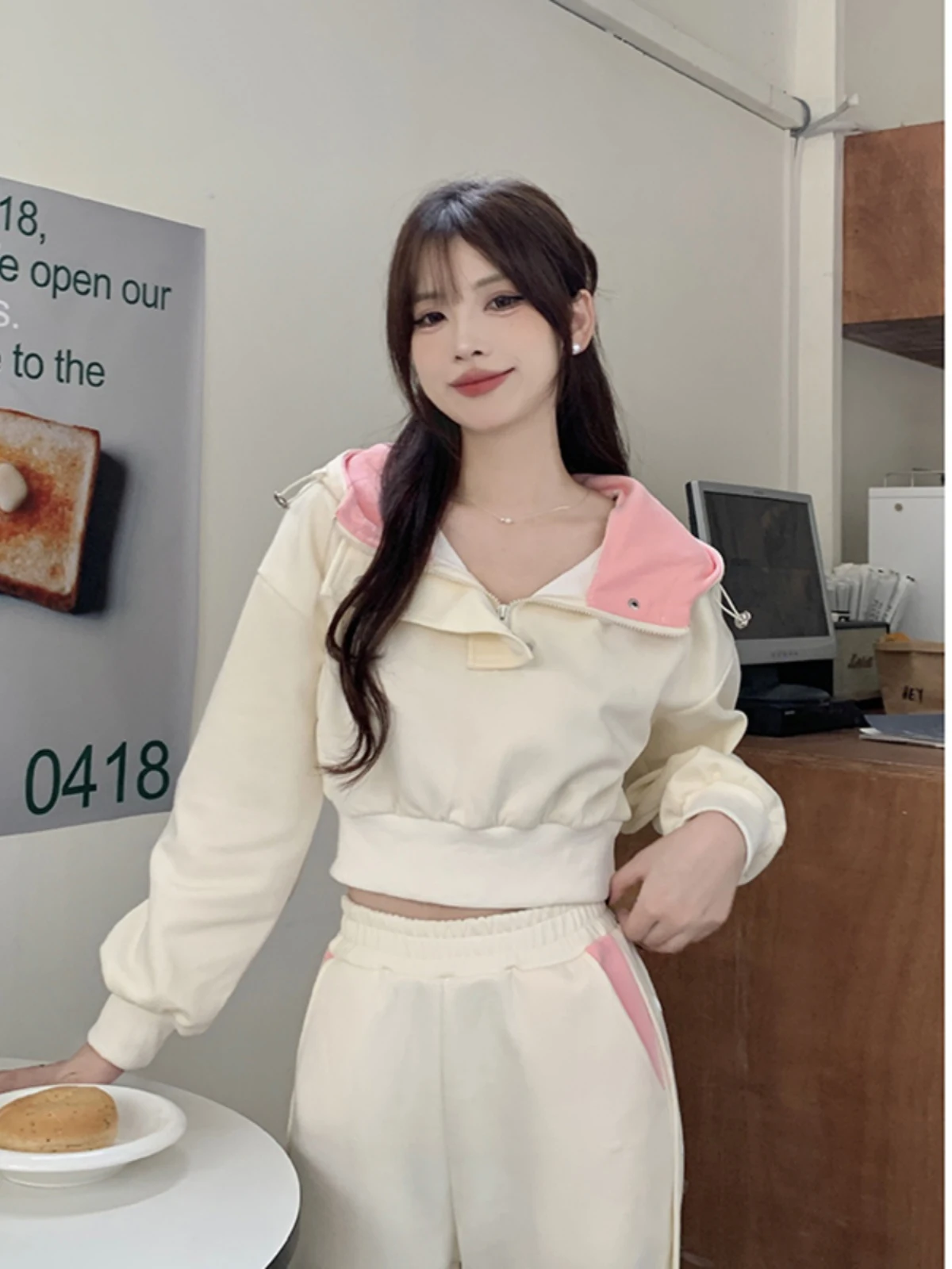 

Student Casual Short Style Two-Piece Set Women's Fashion Korean Waist-Cinching Hoodie Wide Leg Pants Spring Autumn Cotton