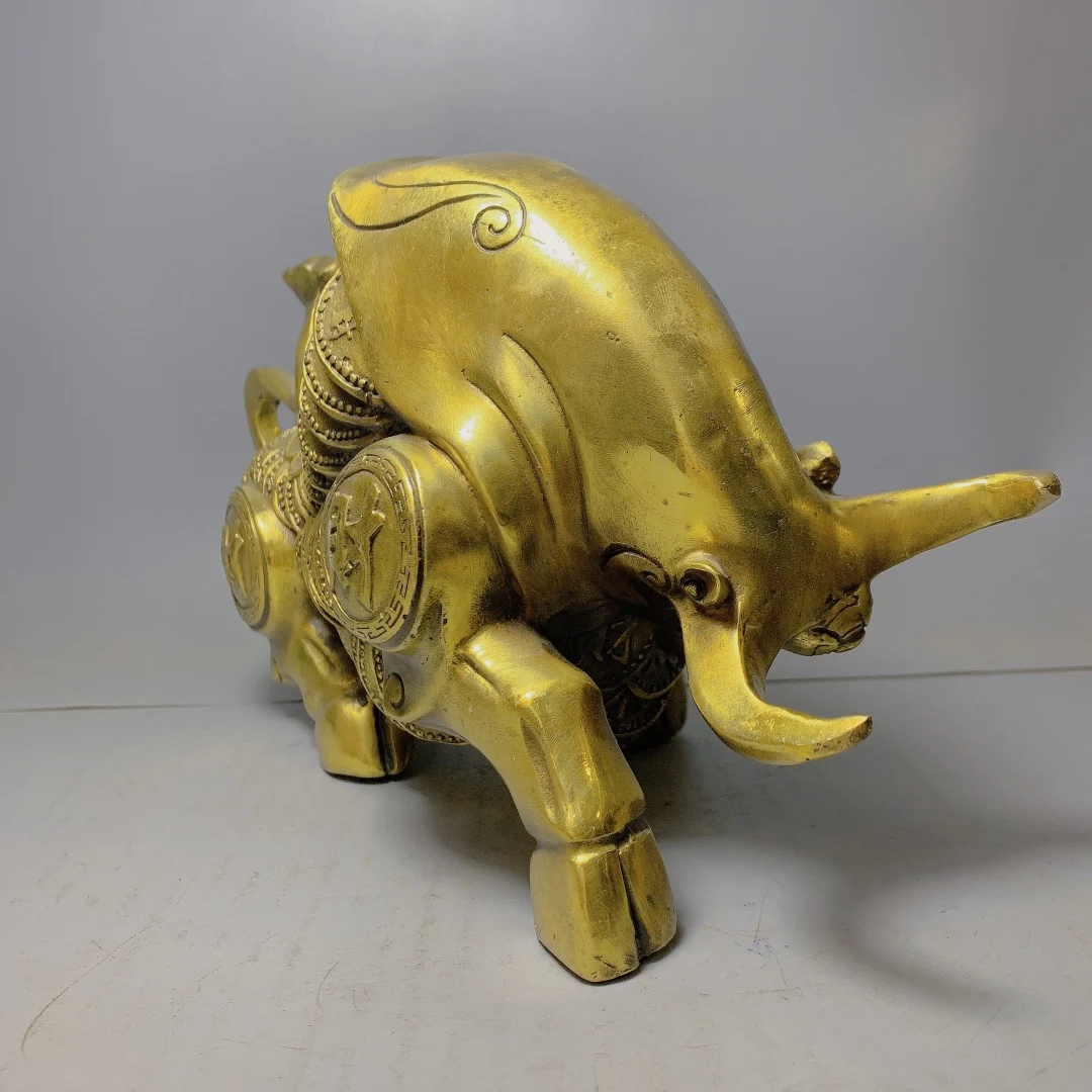 bronze statue bullish Bull length 28cm, width 12cm, height 16cm, weight 1.76KG