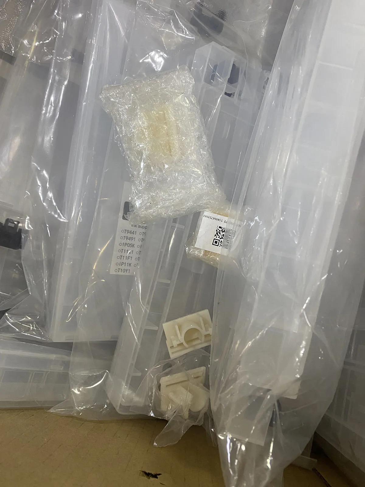 

5Pieces ZV 180 /CZ 180 Original New Stripper Pad Unit for Riso TR 1000 1510 1530 1550 CR 1600 1610 1630 1640 CV 1850 1860