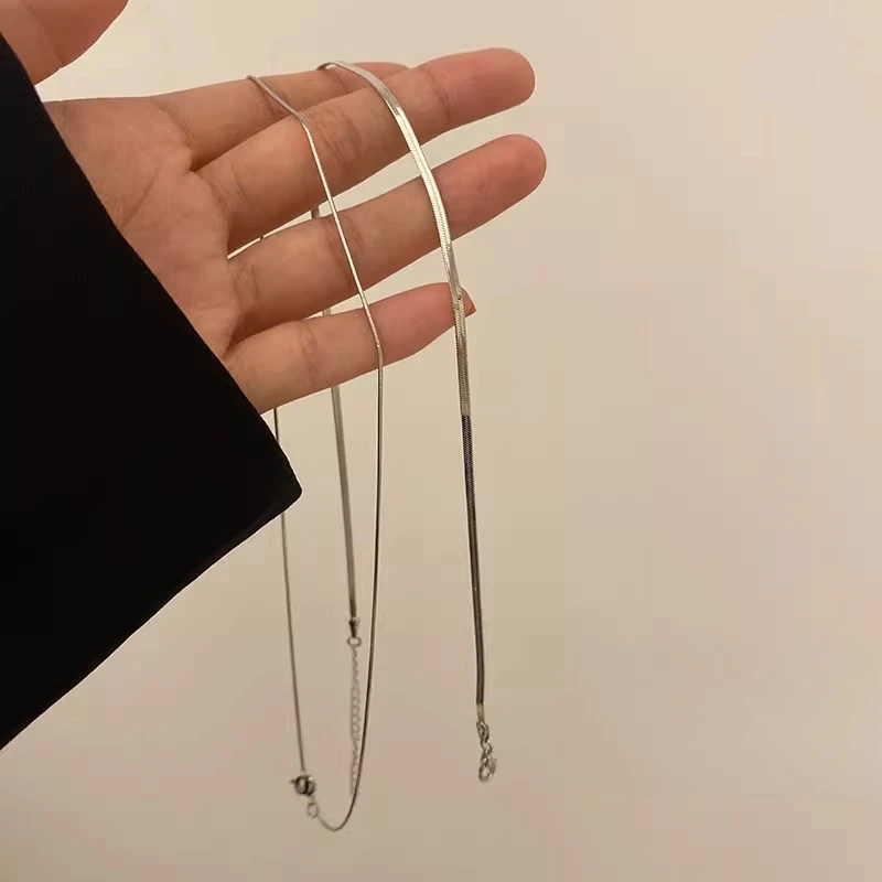 قلادة فضية بطبقة مزدوجة مكدسة على شكل عظمة الثعبان للسيدات سلسلة الترقوة الجديدة قلادة فاخرة خفيفة #6