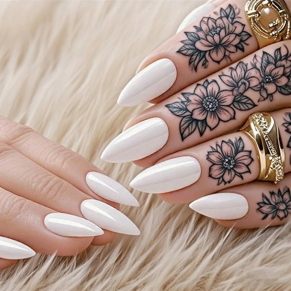 

48Pcs Shiny White False Nail With Glue Acrylic Press On Fake Nails Short Stiletto Shaped Woman Finger Tip Manicure Tool